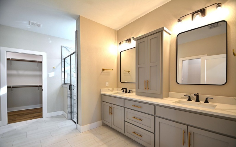 1806 Chateau Lane, Kerrville, TX 78028, 3 Bedrooms Bedrooms, ,2 BathroomsBathrooms,Residential,For Sale,1806 Chateau Lane,0,119995