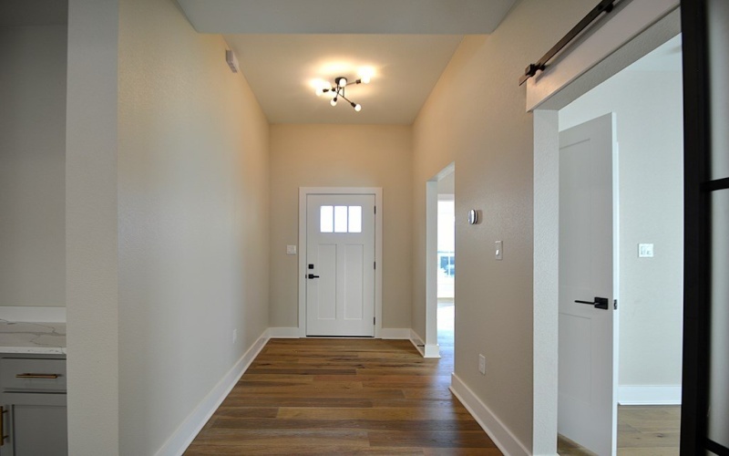 1806 Chateau Lane, Kerrville, TX 78028, 3 Bedrooms Bedrooms, ,2 BathroomsBathrooms,Residential,For Sale,1806 Chateau Lane,0,119995