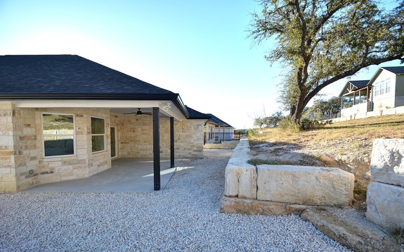 1806 Chateau Lane, Kerrville, TX 78028, 3 Bedrooms Bedrooms, ,2 BathroomsBathrooms,Residential,For Sale,1806 Chateau Lane,0,119995