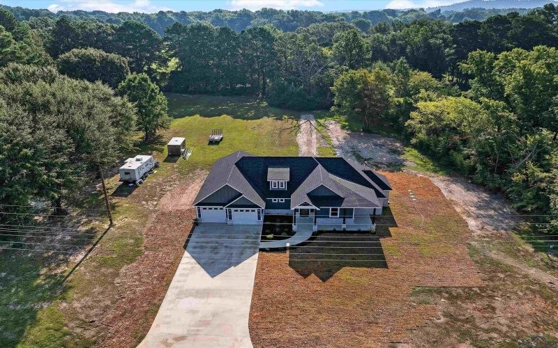 1077 Elderberry Rd, Gilmer, TX 75644, 4 Bedrooms Bedrooms, ,2 BathroomsBathrooms,Residential,For Sale,1077 Elderberry Rd,0,20255461