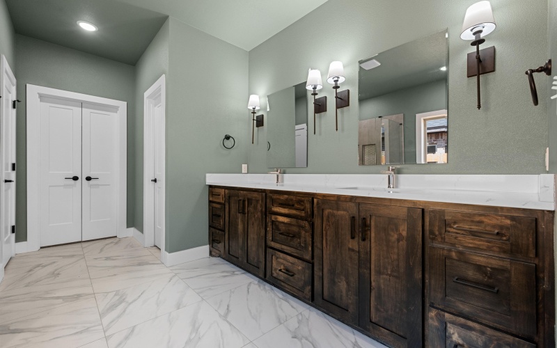 2819 133rd Street, Lubbock, TX 79423, 4 Habitaciones Habitaciones , ,2 BañosBaños,Residential,En Venta,2819 133rd Street,0,202558831