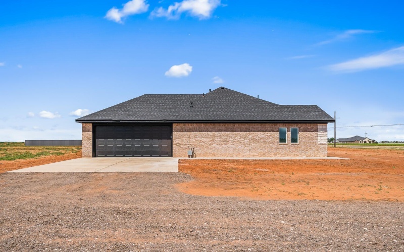 8207 County Rd 6100, Shallowater, TX 79363, 3 Habitaciones Habitaciones , ,2 BañosBaños,Residential,En Venta,8207 County Rd 6100,0,202558871