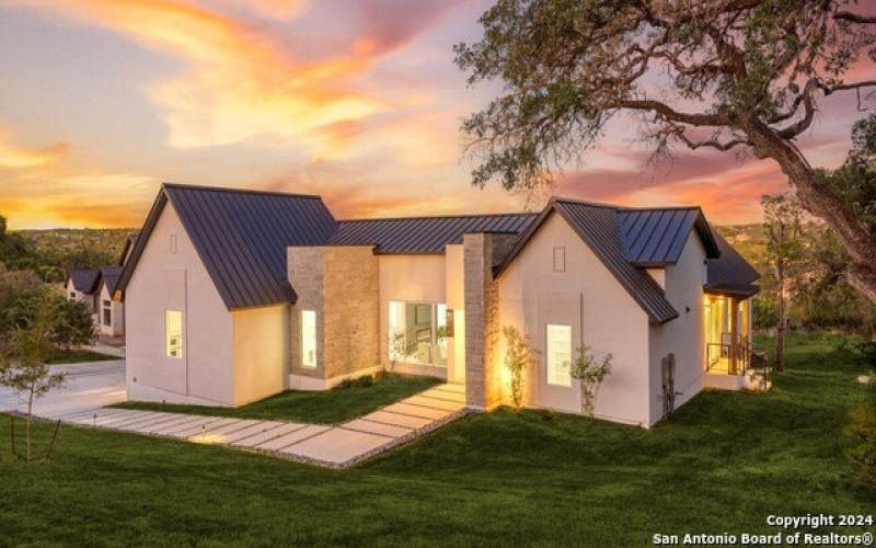 3079 Campestres, Spring Branch, TX 78070, 4 Bedrooms Bedrooms, ,3 BathroomsBathrooms,Residential,For Sale,3079 Campestres,0,1890682