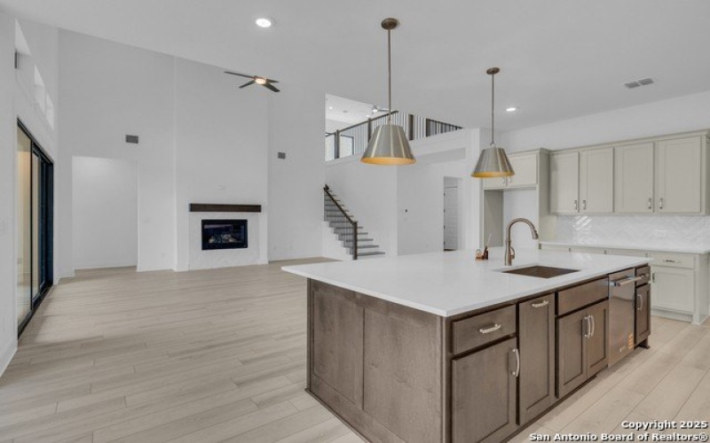 5728 Tug Point, New Braunfels, TX 78130, 4 Bedrooms Bedrooms, ,5 BathroomsBathrooms,Residential,For Sale,5728 Tug Point,0,1890814
