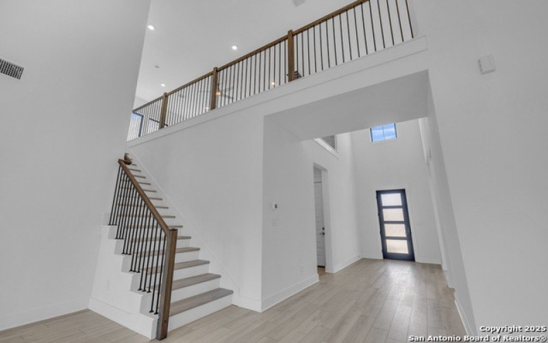 5728 Tug Point, New Braunfels, TX 78130, 4 Bedrooms Bedrooms, ,5 BathroomsBathrooms,Residential,For Sale,5728 Tug Point,0,1890814