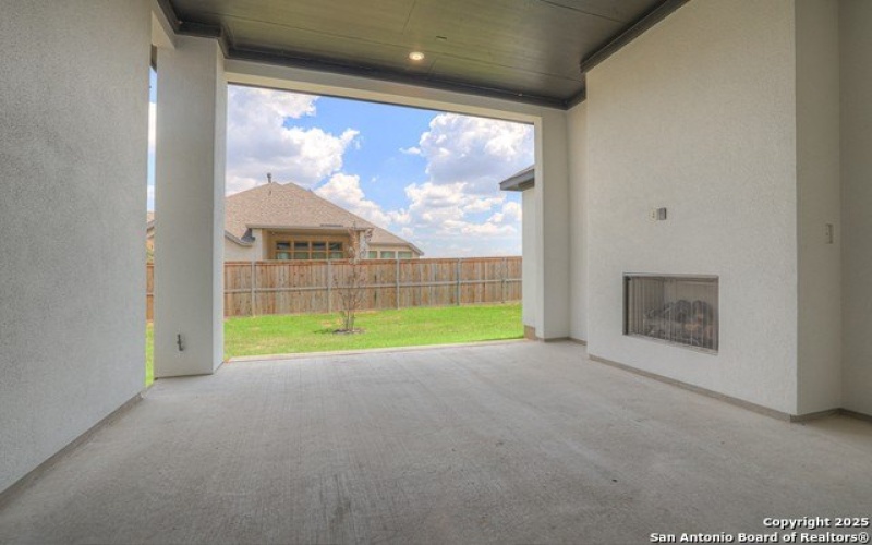5728 Tug Point, New Braunfels, TX 78130, 4 Bedrooms Bedrooms, ,5 BathroomsBathrooms,Residential,For Sale,5728 Tug Point,0,1890814
