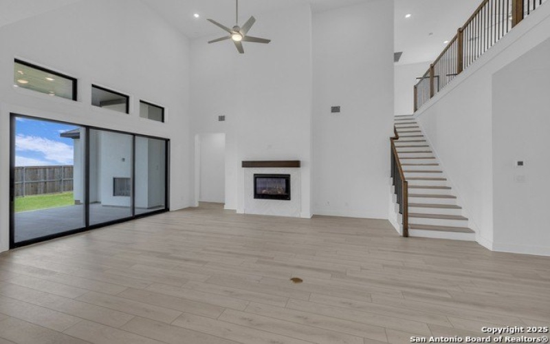 5728 Tug Point, New Braunfels, TX 78130, 4 Bedrooms Bedrooms, ,5 BathroomsBathrooms,Residential,For Sale,5728 Tug Point,0,1890814