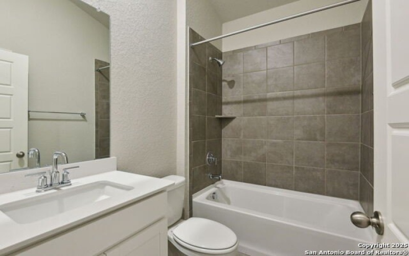 9918 Chestnut Walk, San Antonio, TX 78254, 4 Bedrooms Bedrooms, ,3 BathroomsBathrooms,Residential,For Sale,9918 Chestnut Walk,0,1890865
