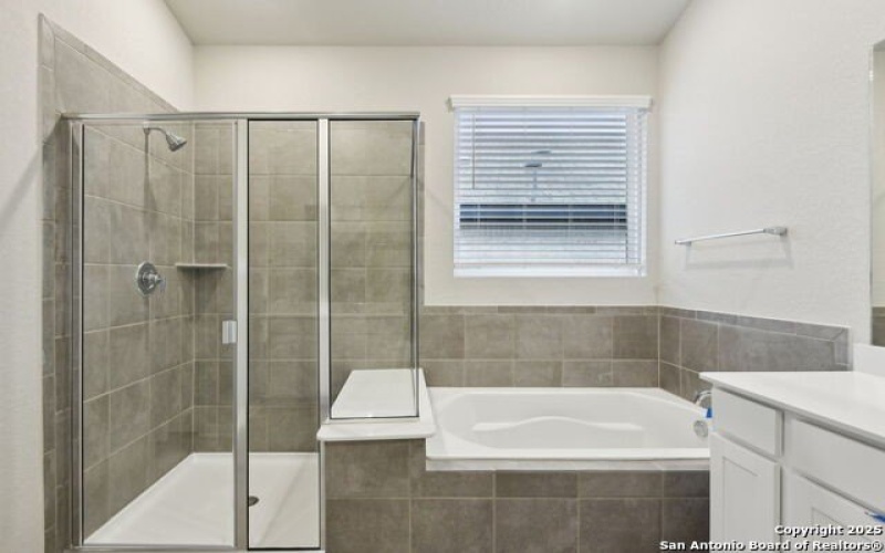 9918 Chestnut Walk, San Antonio, TX 78254, 4 Bedrooms Bedrooms, ,3 BathroomsBathrooms,Residential,For Sale,9918 Chestnut Walk,0,1890865