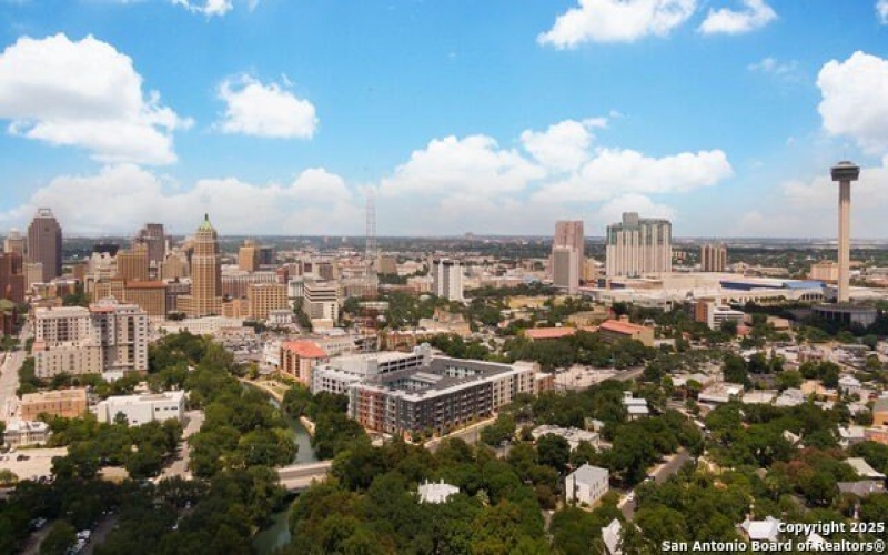 103 Paso Hondo #201 #201, San Antonio, TX 78202, 3 Bedrooms Bedrooms, ,3 BathroomsBathrooms,Residential,For Sale,103 Paso Hondo #201,0,1890936