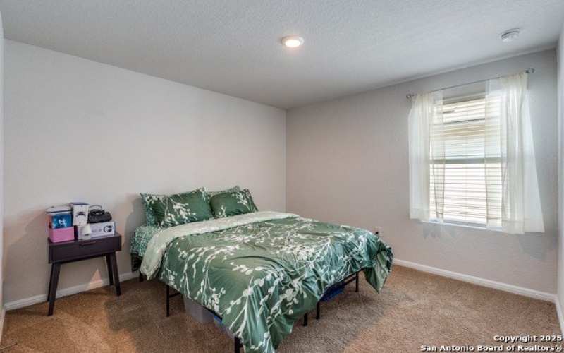 327 Elephants Ear DR, New Braunfels, TX 78130, 4 Habitaciones Habitaciones , ,2 BañosBaños,Residential,En Venta,327 Elephants Ear DR,0,1890942