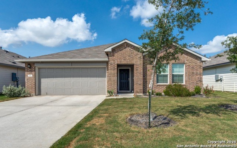 327 Elephants Ear DR, New Braunfels, TX 78130, 4 Habitaciones Habitaciones , ,2 BañosBaños,Residential,En Venta,327 Elephants Ear DR,0,1890942