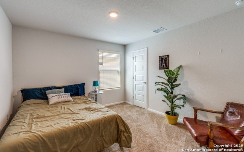 327 Elephants Ear DR, New Braunfels, TX 78130, 4 Habitaciones Habitaciones , ,2 BañosBaños,Residential,En Venta,327 Elephants Ear DR,0,1890942
