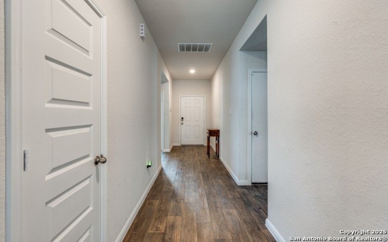 327 Elephants Ear DR, New Braunfels, TX 78130, 4 Habitaciones Habitaciones , ,2 BañosBaños,Residential,En Venta,327 Elephants Ear DR,0,1890942