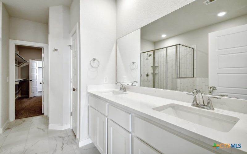 1510 Bluff Path, New Braunfels, TX 78130, 4 Bedrooms Bedrooms, ,3 BathroomsBathrooms,Residential,For Sale,1510 Bluff Path,0,553498