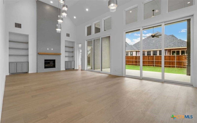 245 Jates Field Bend, Liberty Hill, TX 78642, 6 Habitaciones Habitaciones , ,7 BañosBaños,Residential,En Venta,245 Jates Field Bend,0,571818