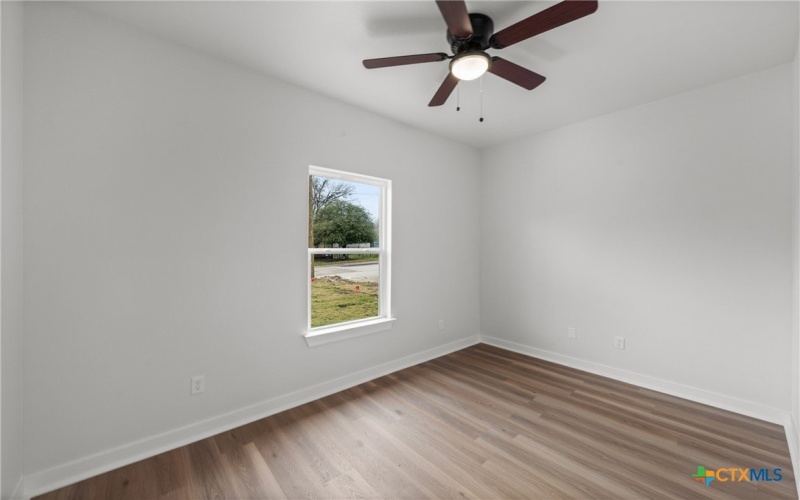 915 S 6th Street, Temple, TX 76501, 2 Habitaciones Habitaciones , ,1 BañoBaños,Residential,En Venta,915 S 6th Street,0,589066