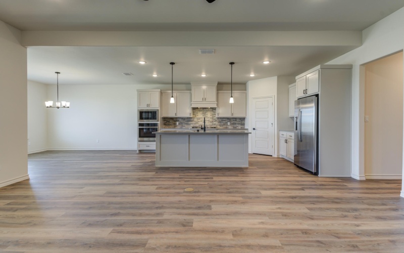 612 E 13th Street, Wolfforth, TX 79382, 4 Habitaciones Habitaciones , ,3 BañosBaños,Residential,En Venta,612 E 13th Street,0,202558876