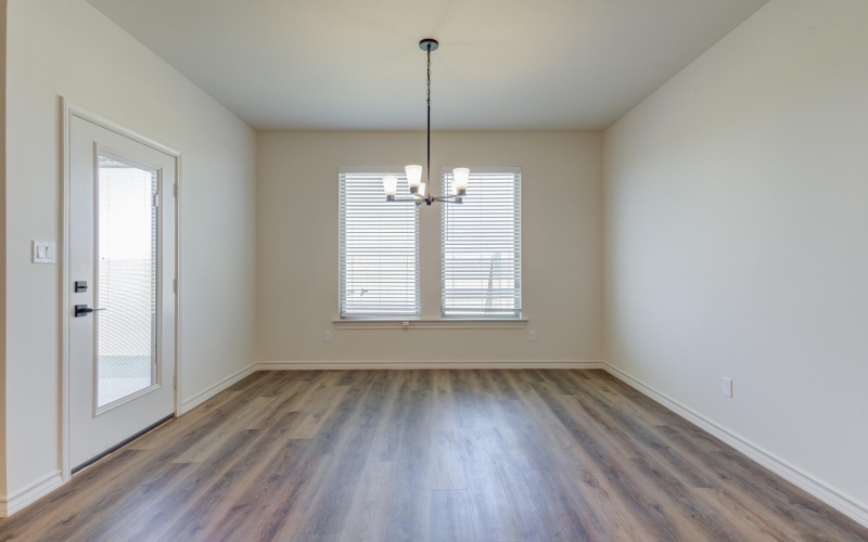 612 E 13th Street, Wolfforth, TX 79382, 4 Habitaciones Habitaciones , ,3 BañosBaños,Residential,En Venta,612 E 13th Street,0,202558876