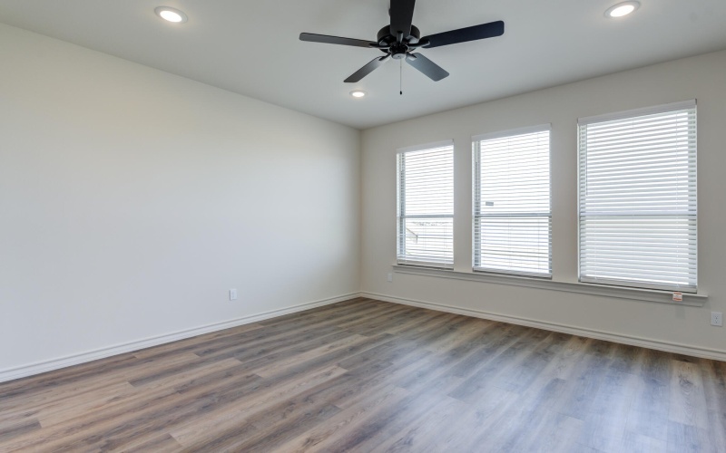 612 E 13th Street, Wolfforth, TX 79382, 4 Habitaciones Habitaciones , ,3 BañosBaños,Residential,En Venta,612 E 13th Street,0,202558876