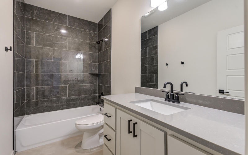 612 E 13th Street, Wolfforth, TX 79382, 4 Habitaciones Habitaciones , ,3 BañosBaños,Residential,En Venta,612 E 13th Street,0,202558876