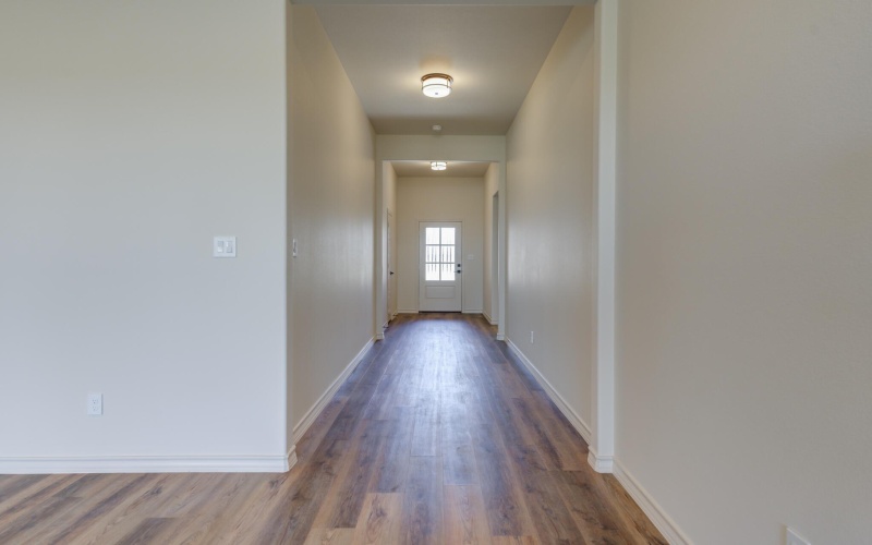 612 E 13th Street, Wolfforth, TX 79382, 4 Habitaciones Habitaciones , ,3 BañosBaños,Residential,En Venta,612 E 13th Street,0,202558876