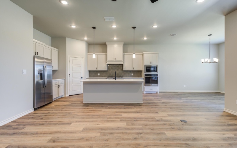 601 E 13th Street, Wolfforth, TX 79382, 4 Bedrooms Bedrooms, ,3 BathroomsBathrooms,Residential,For Sale,601 E 13th Street,0,202558878