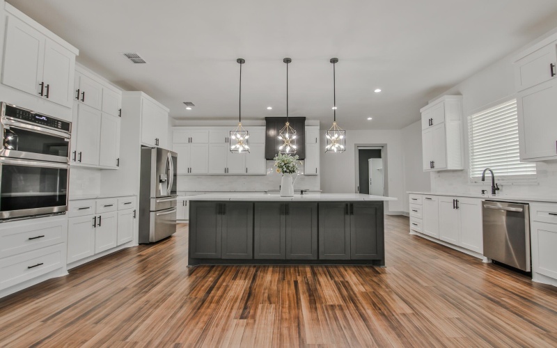6902 Wilson Crk Lane, Lubbock, TX 79407, 6 Bedrooms Bedrooms, ,5 BathroomsBathrooms,Residential,For Sale,6902 Wilson Crk Lane,0,202558882