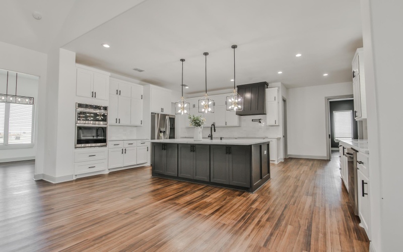 6902 Wilson Crk Lane, Lubbock, TX 79407, 6 Bedrooms Bedrooms, ,5 BathroomsBathrooms,Residential,For Sale,6902 Wilson Crk Lane,0,202558882
