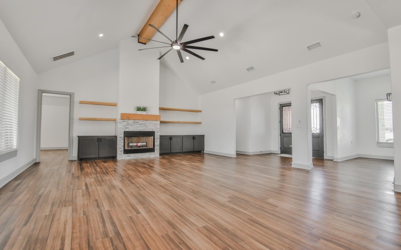 6902 Wilson Crk Lane, Lubbock, TX 79407, 6 Bedrooms Bedrooms, ,5 BathroomsBathrooms,Residential,For Sale,6902 Wilson Crk Lane,0,202558882
