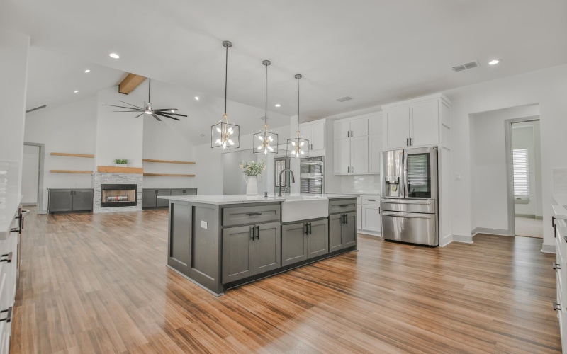 6902 Wilson Crk Lane, Lubbock, TX 79407, 6 Bedrooms Bedrooms, ,5 BathroomsBathrooms,Residential,For Sale,6902 Wilson Crk Lane,0,202558882