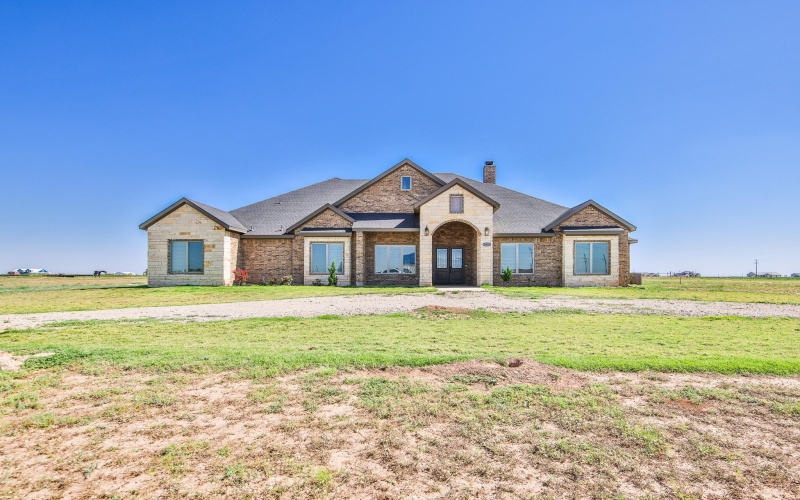 6902 Wilson Crk Lane, Lubbock, TX 79407, 6 Bedrooms Bedrooms, ,5 BathroomsBathrooms,Residential,For Sale,6902 Wilson Crk Lane,0,202558882