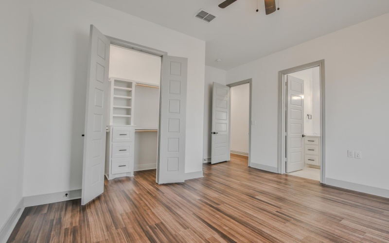 6902 Wilson Crk Lane, Lubbock, TX 79407, 6 Bedrooms Bedrooms, ,5 BathroomsBathrooms,Residential,For Sale,6902 Wilson Crk Lane,0,202558882