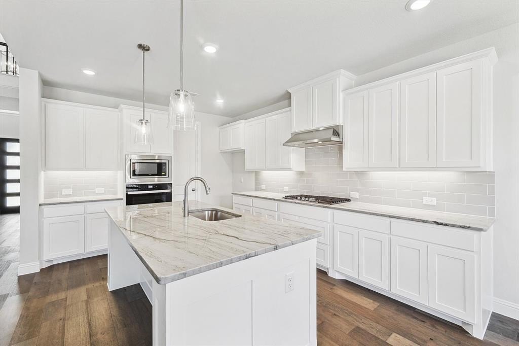 7123 Doe Creek Lane, Argyle, TX 76226, 4 Bedrooms Bedrooms, ,3 BathroomsBathrooms,Residential,For Sale,7123 Doe Creek Lane,0,21013630