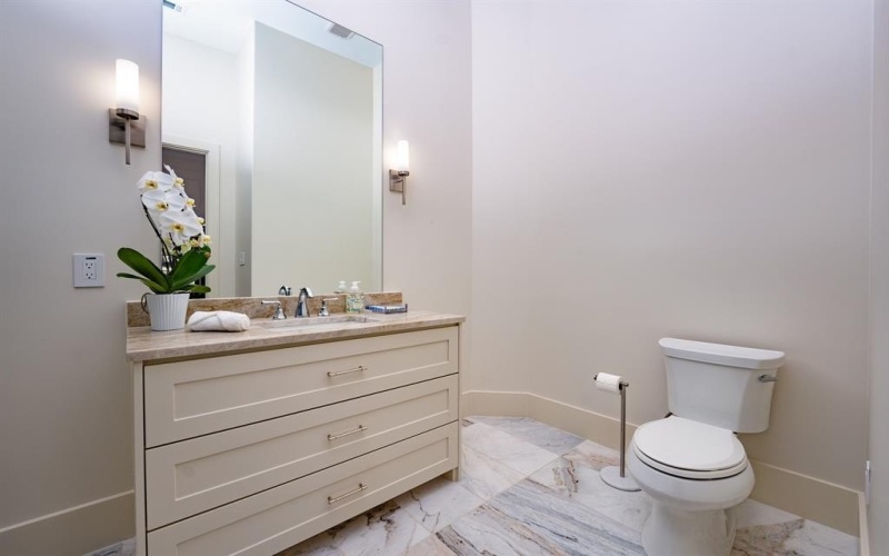1230 Oak View Court, Oak Point, TX 75068, 6 Bedrooms Bedrooms, ,7 BathroomsBathrooms,Residential,For Sale,1230 Oak View Court,0,21018706