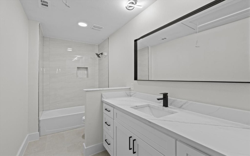 4315 Fayetteville Avenue, Rowlett, TX 75089, 3 Bedrooms Bedrooms, ,2 BathroomsBathrooms,Residential,For Sale,4315 Fayetteville Avenue,0,21022144