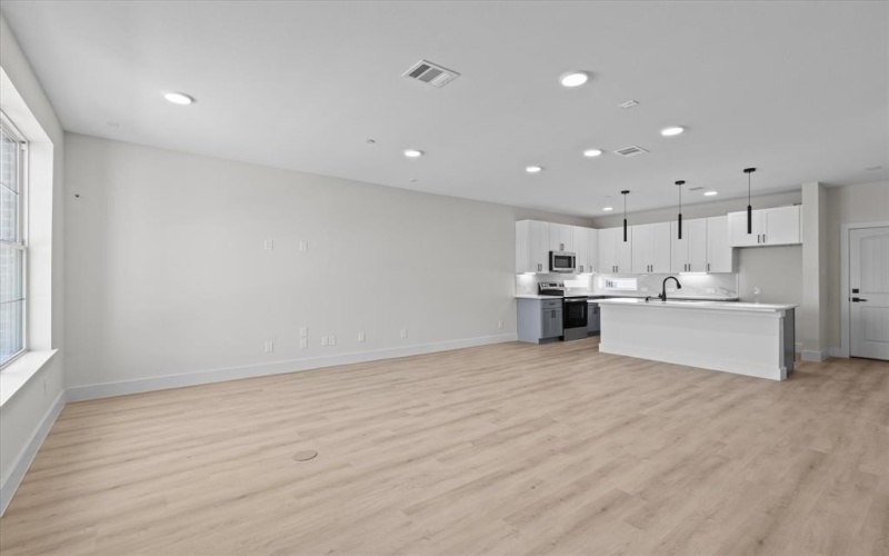 4315 Fayetteville Avenue, Rowlett, TX 75089, 3 Bedrooms Bedrooms, ,2 BathroomsBathrooms,Residential,For Sale,4315 Fayetteville Avenue,0,21022144