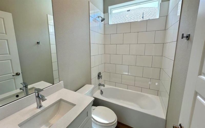 10817 BLACK ONYX Drive, Fort Worth, TX 76036, 5 Habitaciones Habitaciones , ,5 BañosBaños,Residential,En Venta,10817 BLACK ONYX Drive,0,21022795