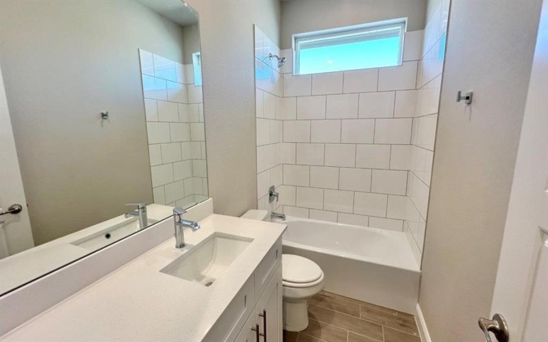 10817 BLACK ONYX Drive, Fort Worth, TX 76036, 5 Habitaciones Habitaciones , ,5 BañosBaños,Residential,En Venta,10817 BLACK ONYX Drive,0,21022795