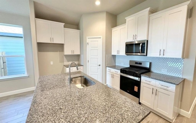 10624 ZIRCON Lane, Fort Worth, TX 76036, 5 Bedrooms Bedrooms, ,3 BathroomsBathrooms,Residential,For Sale,10624 ZIRCON Lane,0,21022835