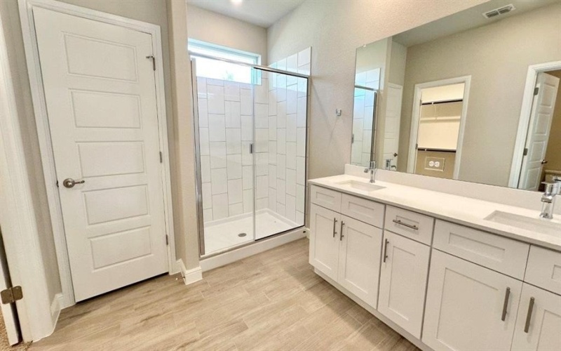 10624 ZIRCON Lane, Fort Worth, TX 76036, 5 Bedrooms Bedrooms, ,3 BathroomsBathrooms,Residential,For Sale,10624 ZIRCON Lane,0,21022835