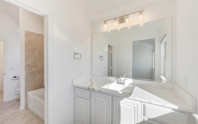 7308 Iris Road, Little Elm, TX 76227, 5 Bedrooms Bedrooms, ,5 BathroomsBathrooms,Residential,For Sale,7308 Iris Road,0,21022985