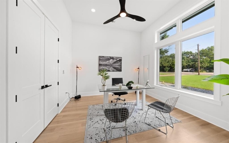 3115 GIBBS WILLIAMS Road, Dallas, TX 75233, 3 Habitaciones Habitaciones , ,3 BañosBaños,Residential,En Venta,3115 GIBBS WILLIAMS Road,0,21023605