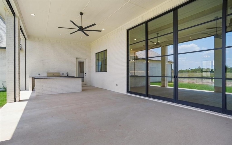 2033 Rana Drive, Cresson, TX 76035, 4 Habitaciones Habitaciones , ,3 BañosBaños,Residential,En Venta,2033 Rana Drive,0,21023695