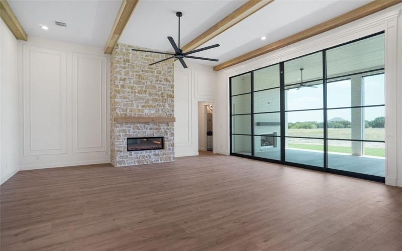 2033 Rana Drive, Cresson, TX 76035, 4 Habitaciones Habitaciones , ,3 BañosBaños,Residential,En Venta,2033 Rana Drive,0,21023695