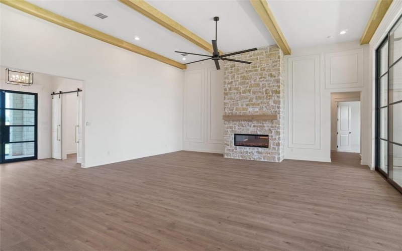 2033 Rana Drive, Cresson, TX 76035, 4 Habitaciones Habitaciones , ,3 BañosBaños,Residential,En Venta,2033 Rana Drive,0,21023695
