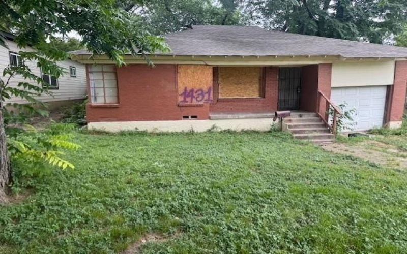 1431 Carson Street, Dallas, TX 75216, 3 Bedrooms Bedrooms, ,1 BathroomBathrooms,Residential,For Sale,1431 Carson Street,0,21024720