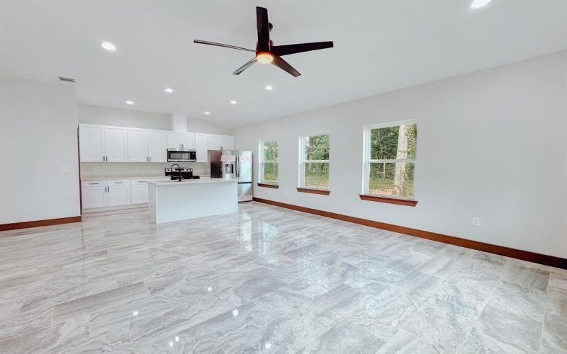 228 W FM 27, Fairfield, TX 75840, 3 Bedrooms Bedrooms, ,2 BathroomsBathrooms,Residential,For Sale,228 W FM 27,0,21024936