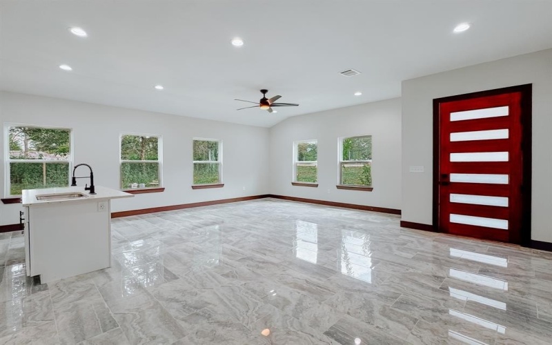 228 W FM 27, Fairfield, TX 75840, 3 Bedrooms Bedrooms, ,2 BathroomsBathrooms,Residential,For Sale,228 W FM 27,0,21024936