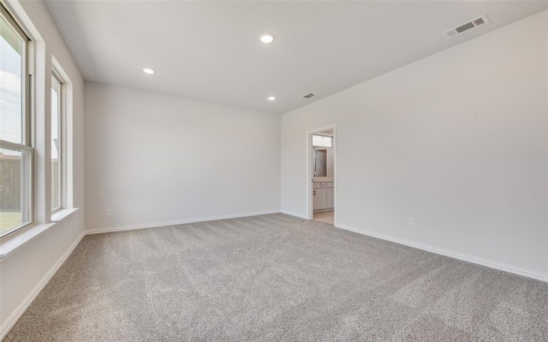 817 Hayes Court, Crowley, TX 76036, 4 Bedrooms Bedrooms, ,3 BathroomsBathrooms,Residential,For Sale,817 Hayes Court,0,21025076